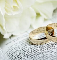 como parar a guerra em sua cabeca 6 200x210 - Edificando a Casa na Rocha