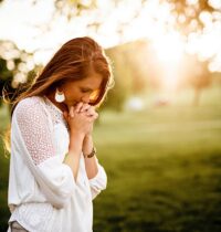 como parar a guerra em sua cabeca 2 200x210 - Lidando com as Inseguran&ccedil;as e Crescendo na F&eacute;