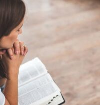 como parar a guerra em sua cabeca 3 200x210 - Casamento Restaurado por Deus